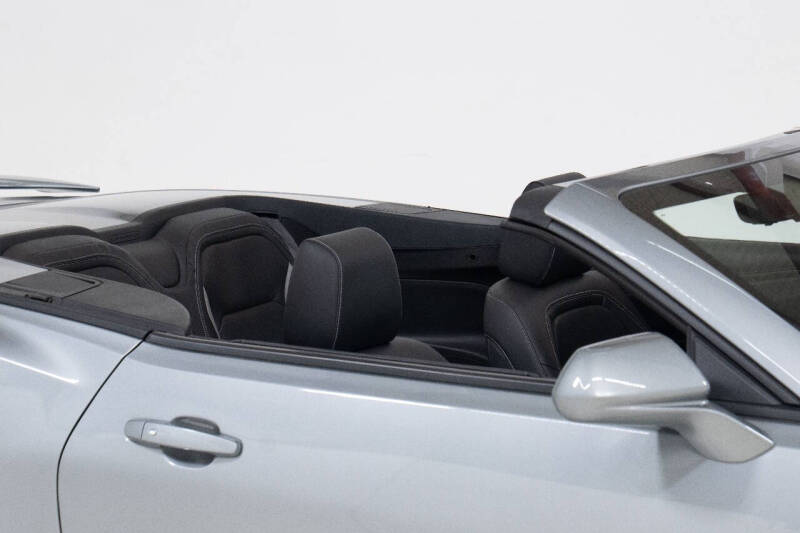 2023 Chevrolet Camaro LT