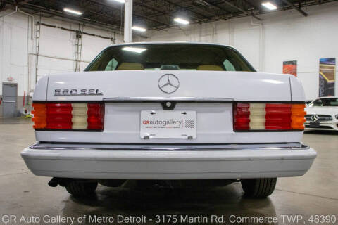 1991 Mercedes-Benz 560-Class 560 SEL