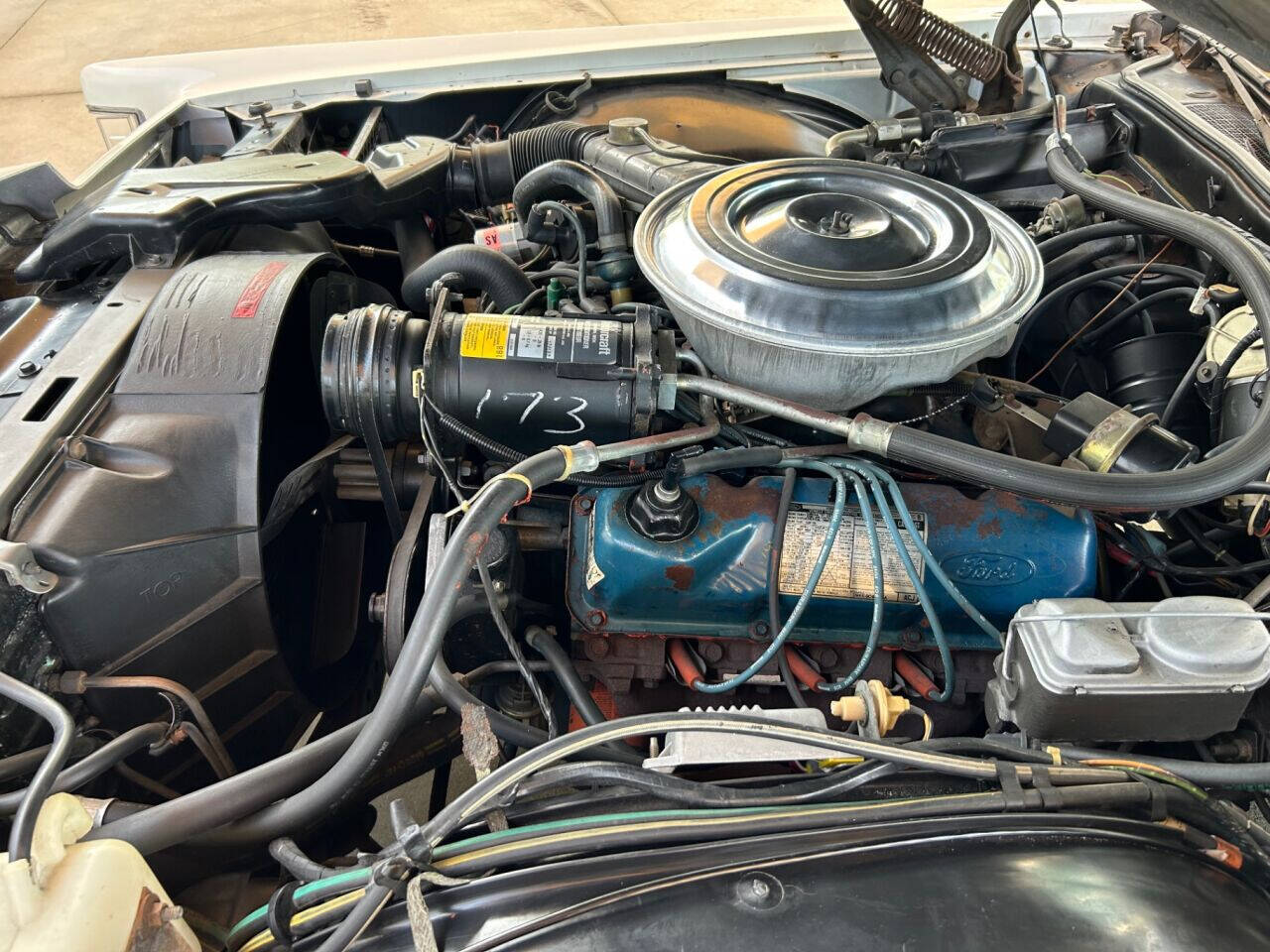 1979 Lincoln Mark V 24