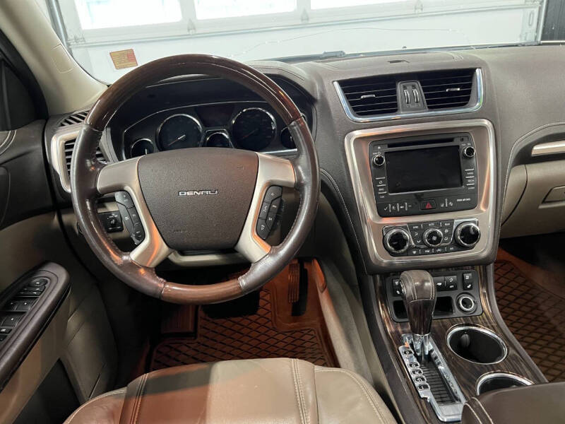2014 GMC Acadia Denali
