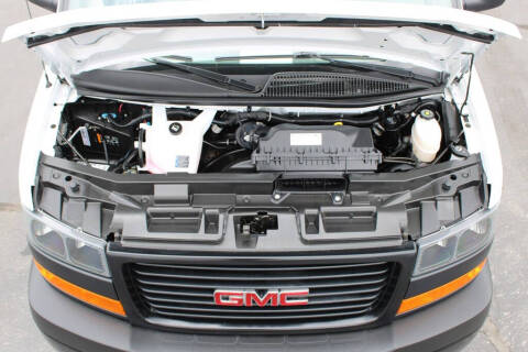 2024 GMC Savana 2500