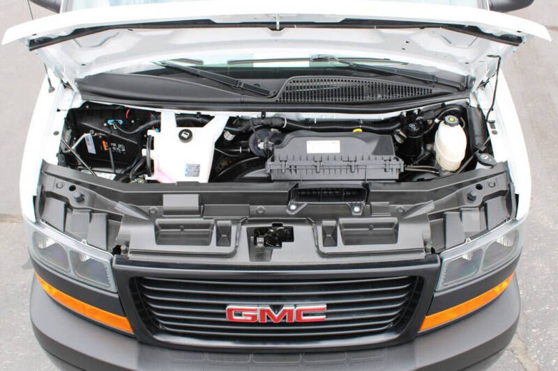 2024 GMC Savana 2500