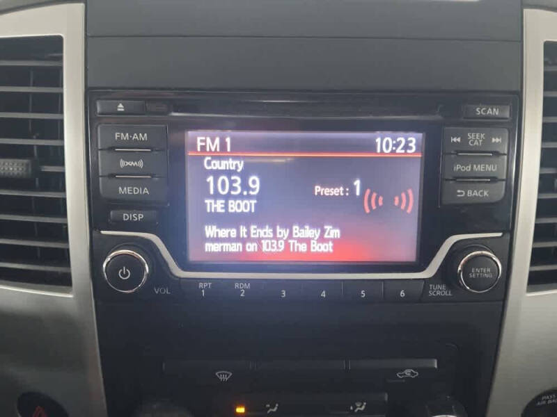 2017 Nissan Frontier SV