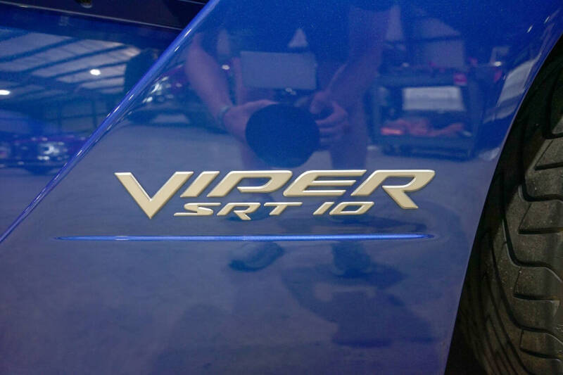 2006 Dodge Viper SRT-10