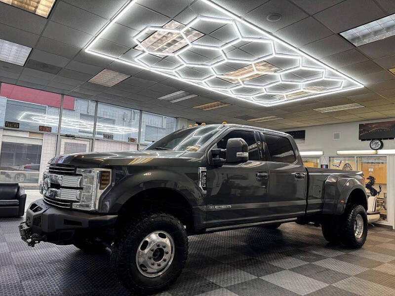 2019 Ford F-350 Super Duty Lariat