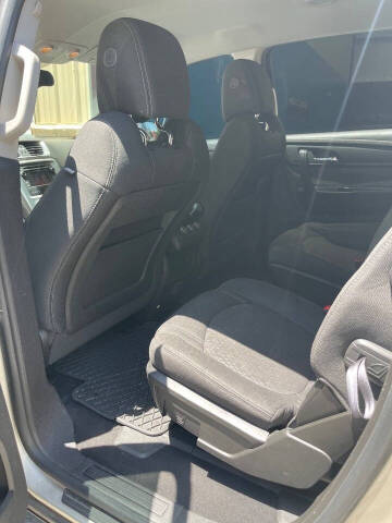 2014 GMC Acadia SLE-2