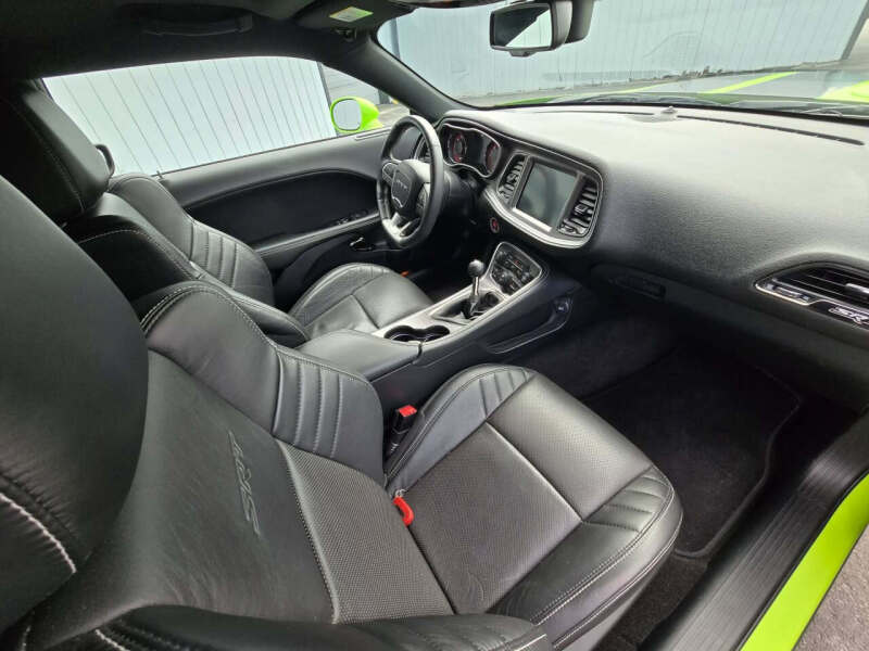 2015 Dodge Challenger SRT Hellcat