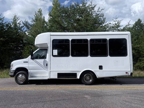 2017 Ford E-Series E-350 SD