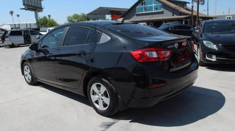 2017 Chevrolet Cruze LS Auto