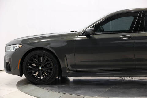 2022 BMW 7 Series M760i xDrive