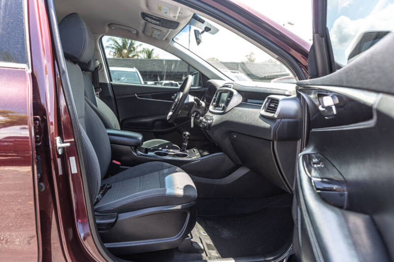 2018 Kia Sorento L