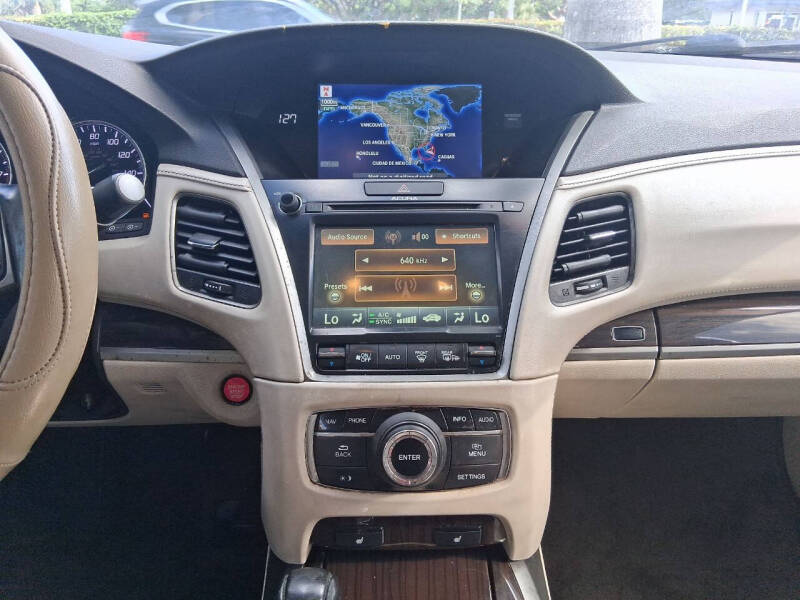 2015 Acura RLX w/Navi