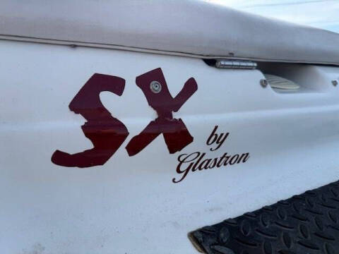 2005 Glastron SX 175