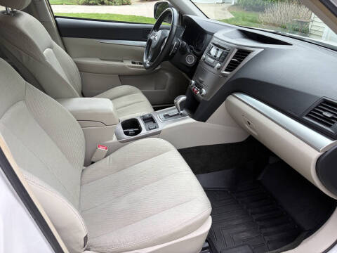 2012 Subaru Outback 2.5i Premium