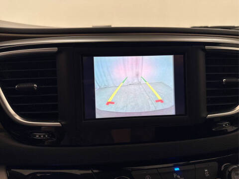 2018 Chrysler Pacifica LX