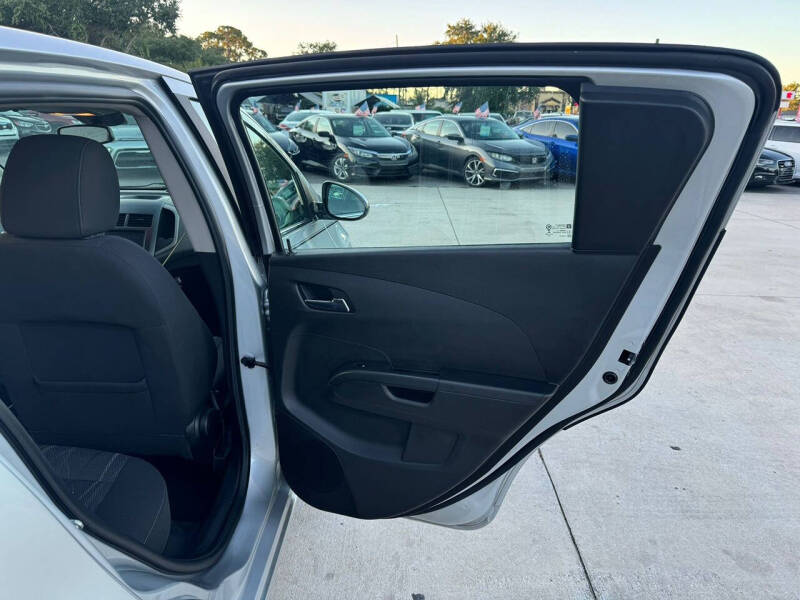 2013 Chevrolet Sonic LT Auto