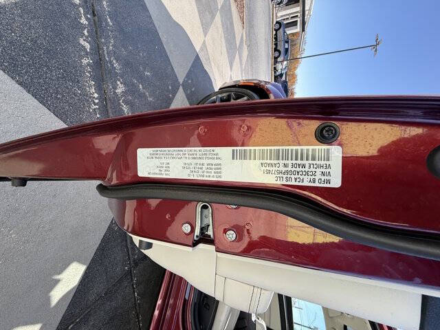 2023 Chrysler 300 Touring L