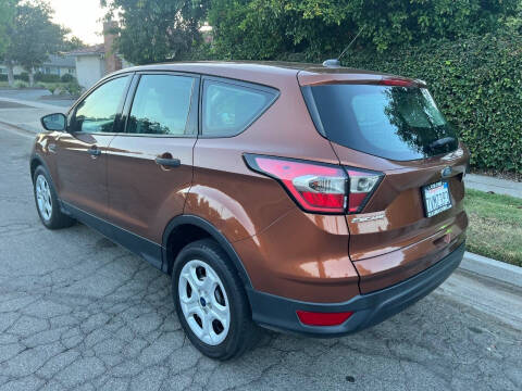 2017 Ford Escape S