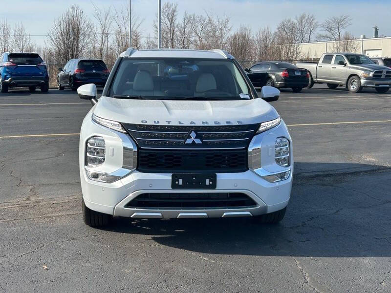 2025 Mitsubishi Outlander PHEV SEL