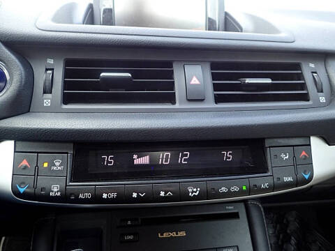 2012 Lexus CT 200h Premium