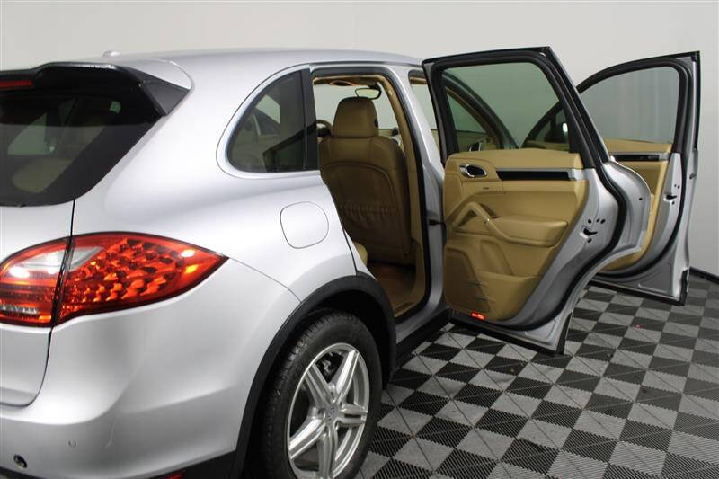 2012 Porsche Cayenne