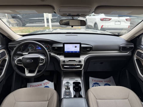 2024 Ford Explorer XLT