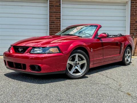 2004 Ford Mustang SVT Cobra