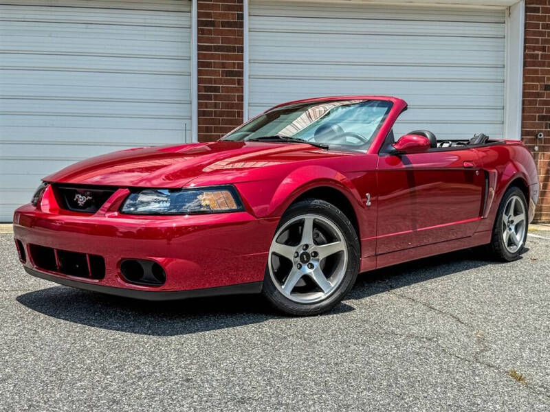 2004 Ford Mustang SVT Cobra