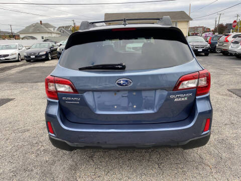 2017 Subaru Outback 2.5i Premium