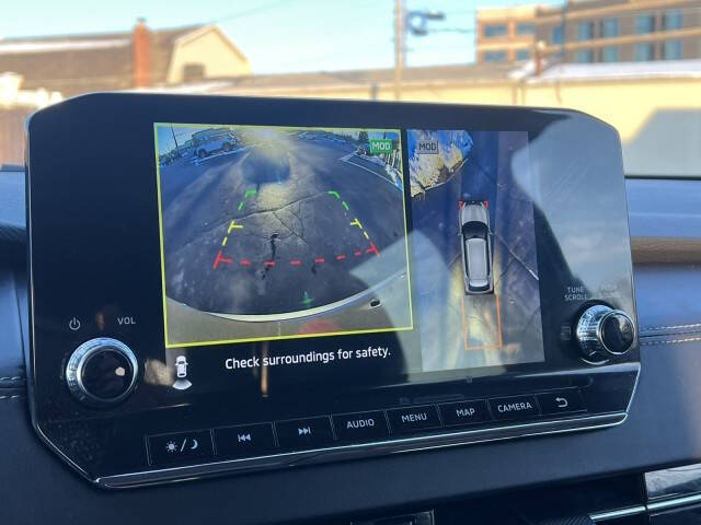 2023 Mitsubishi Outlander SE