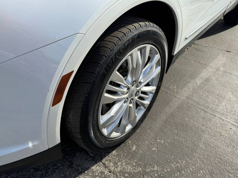 2017 Cadillac XT5 Premium Luxury