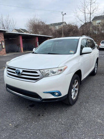2013 Toyota Highlander for sale at G and L Auto in Allentown PA