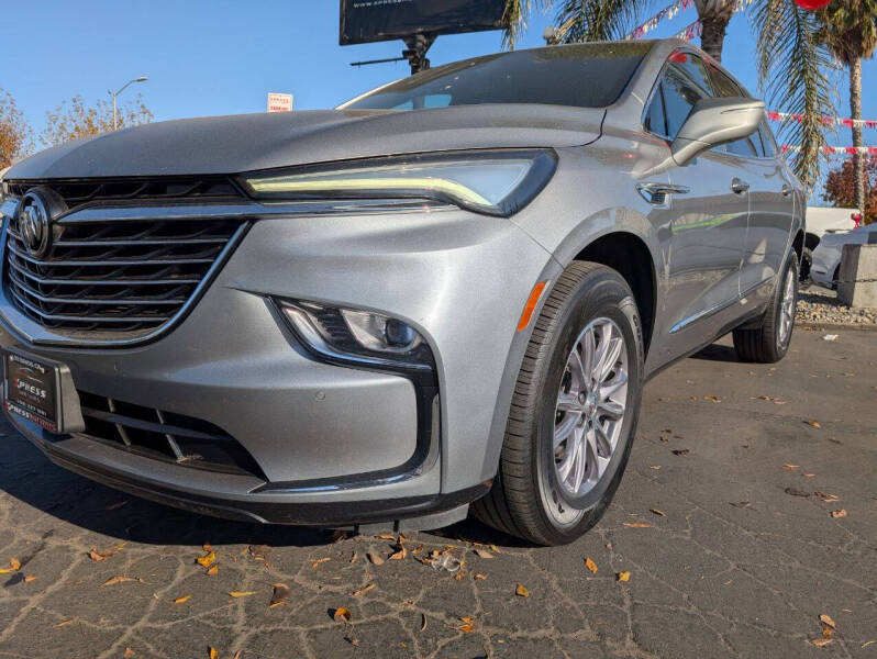 2024 Buick Enclave Premium