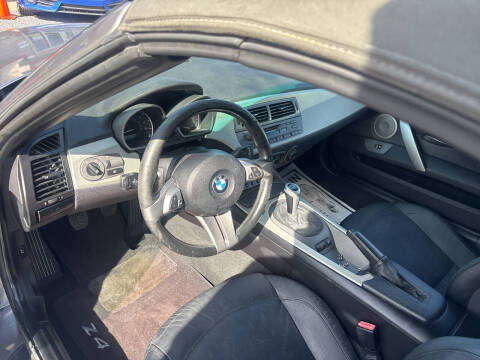 2004 BMW Z4 2.5i