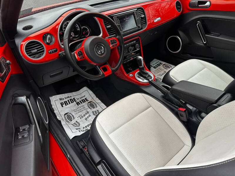 2019 Volkswagen Beetle Convertible 2.0T SE