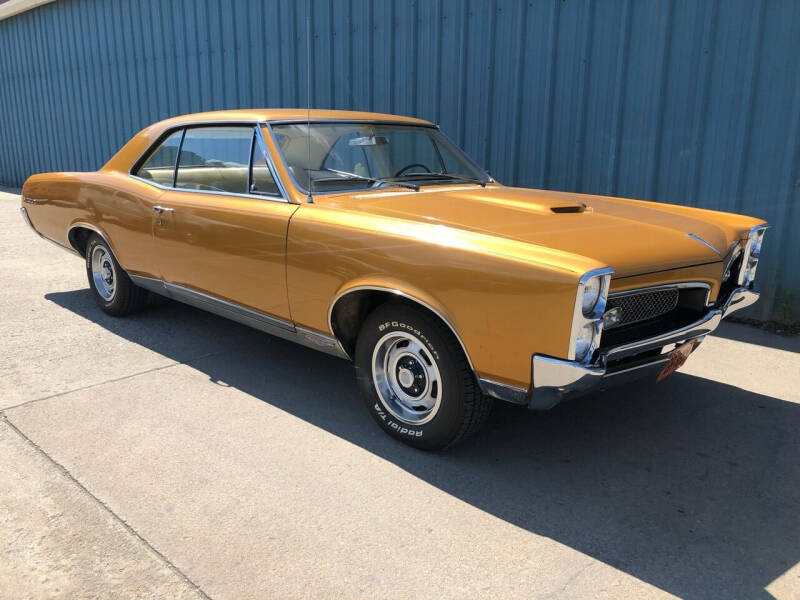 1967 Pontiac GTO for sale at ELIZABETH AUTO SALES in Elizabeth PA