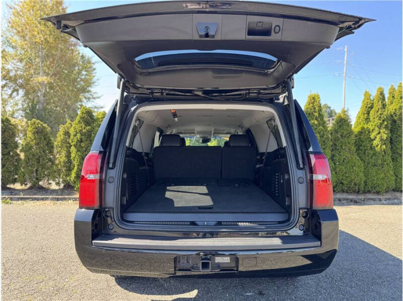 2019 Chevrolet Suburban LT