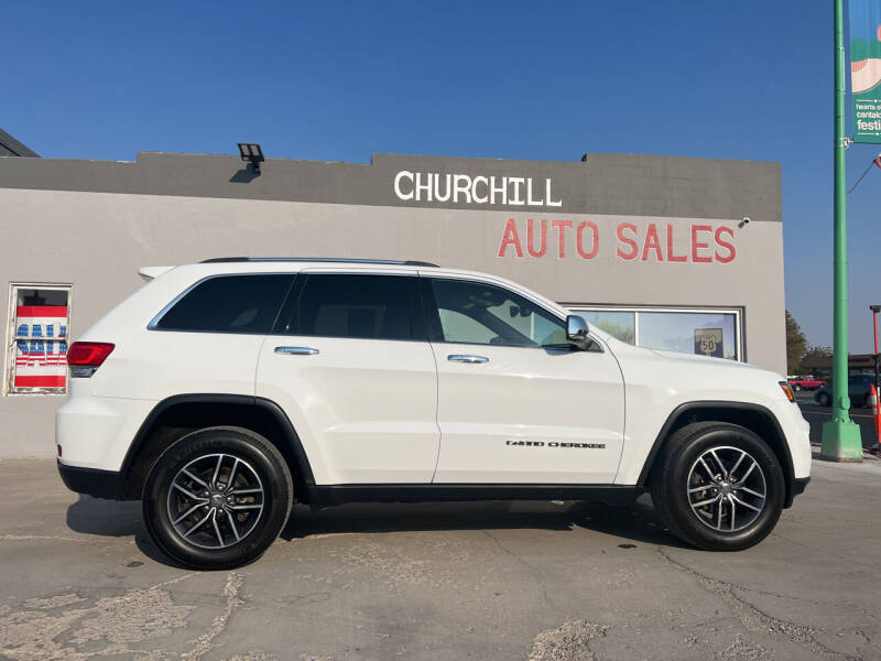 2018 Jeep Grand Cherokee for sale at CHURCHILL AUTO SALES in Fallon NV
