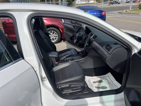 2015 Volkswagen Passat 1.8T S