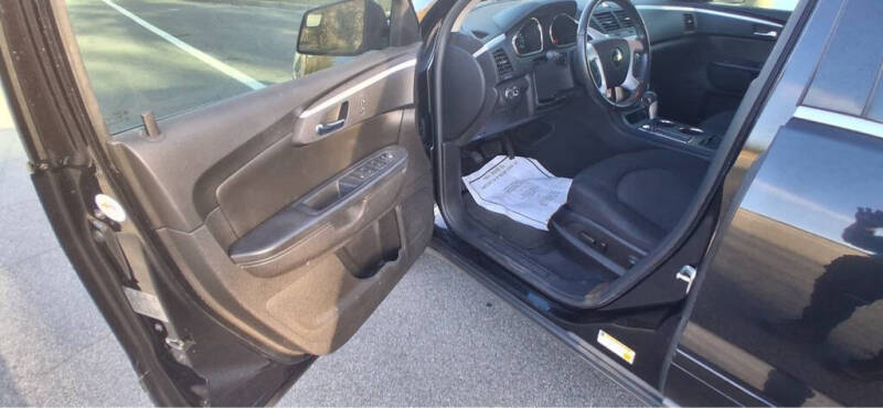 2011 Chevrolet Traverse LT