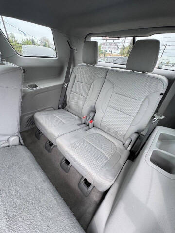 2017 GMC Acadia SLE-2