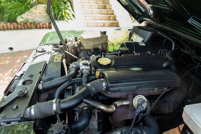 1999 Land Rover Defender
