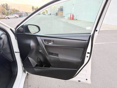 2018 Toyota Corolla LE