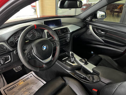 2012 BMW 3 Series 328i