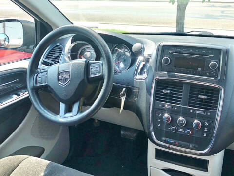 2012 Dodge Grand Caravan American Value Package