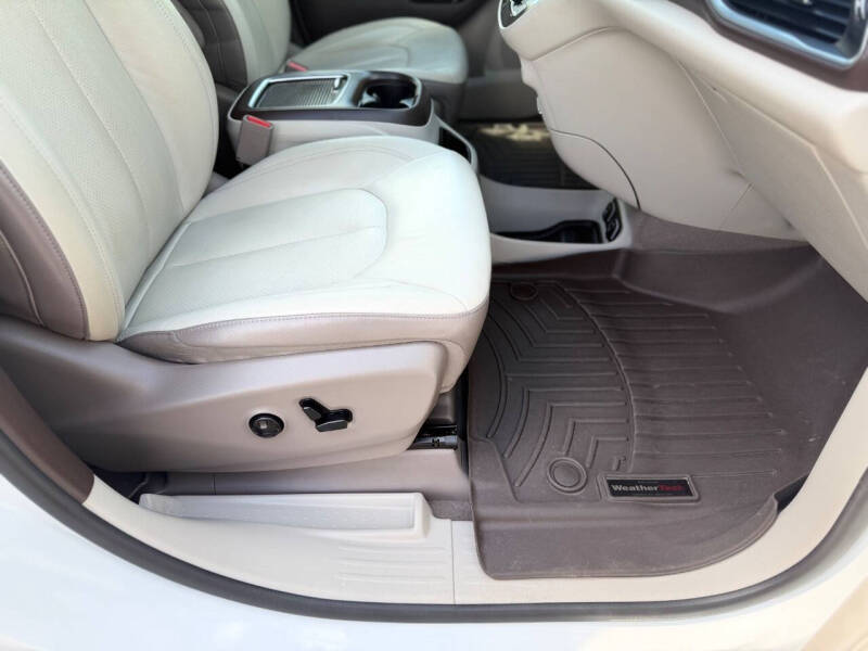 2019 Chrysler Pacifica Touring L Plus