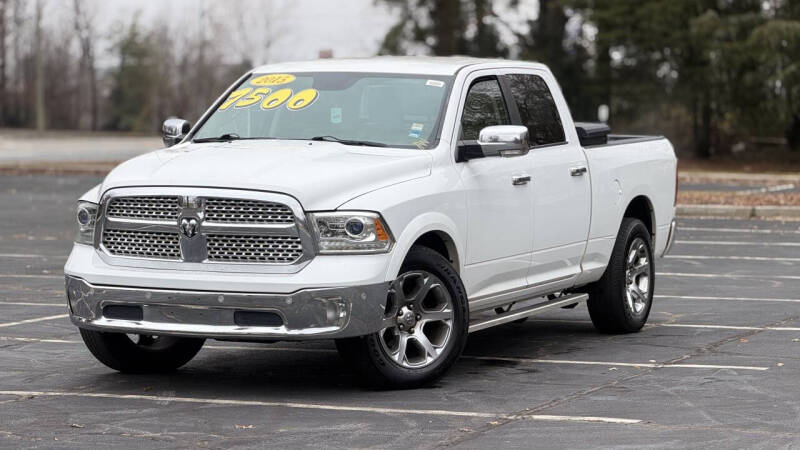 2015 RAM Ram 1500 Pickup Laramie's photo