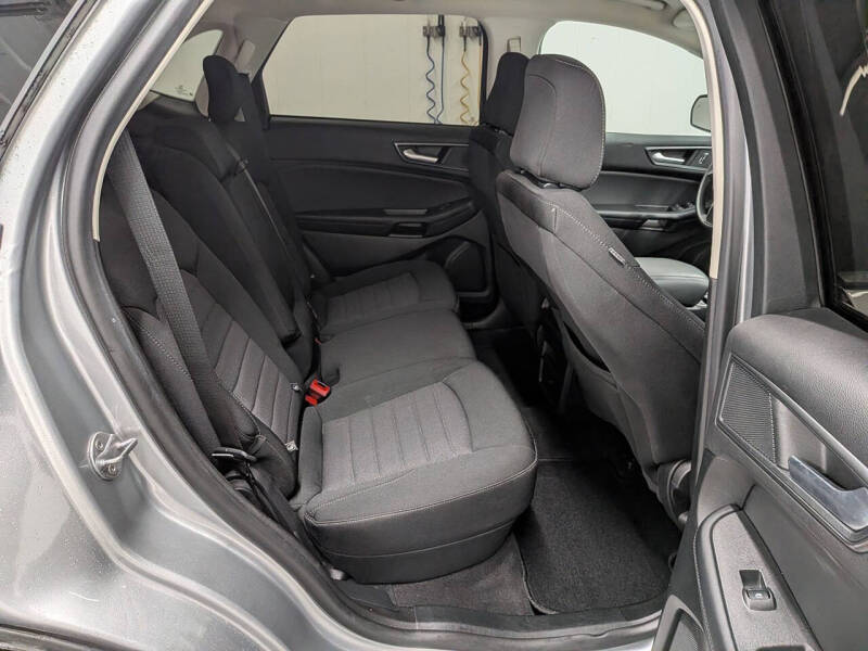 2024 Ford Edge SE