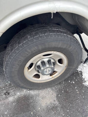 2017 Chevrolet Express 2500