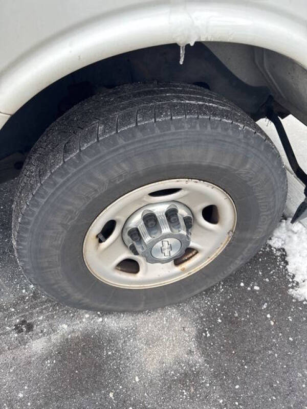 2017 Chevrolet Express 2500